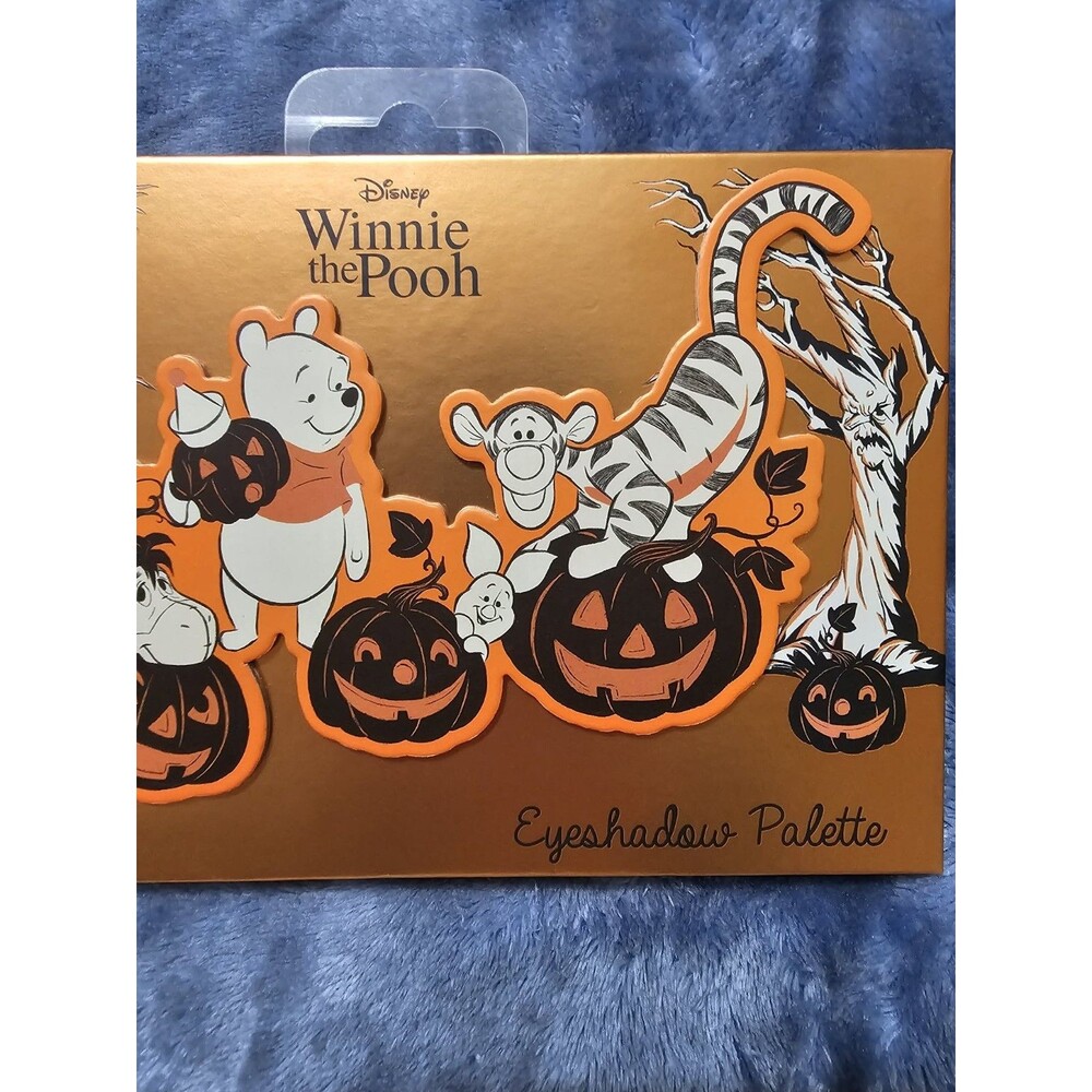 Disney Winnie the Pooh Halloween Eyeshadow Palette Pressed Powder 0.74 oz